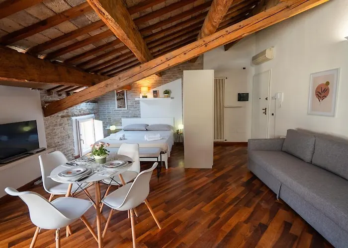 Appartement A Due Passi Dal Centro *